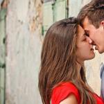 Kyss: typer av kyssar, hur man kysser korrekt Hur man lär sig att kyssa en tjej på läpparna